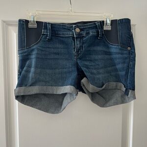 Maternity shorts size 2
